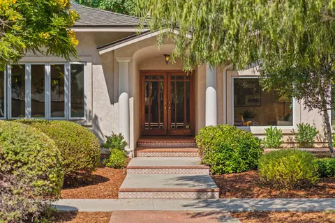 Exterior - 654 Edgewood Dr, Goleta, CA 93117 photo 3 of 8