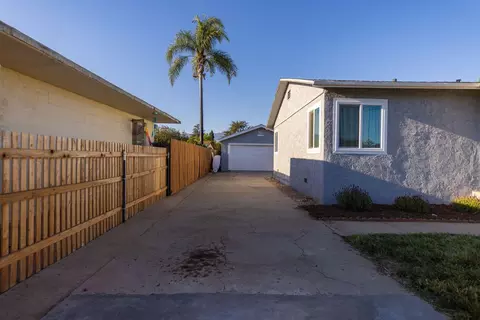 291 Larmier Ave, Oak View, CA 93022 photo 3