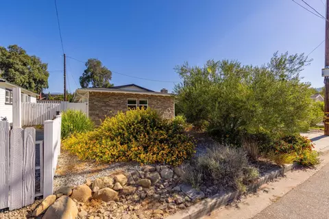 Exterior - 351 Sunset Ave, Oak View, CA 93022 photo 7 of 15