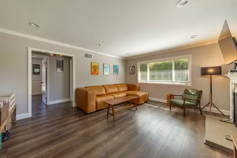 Living - 351 Sunset Ave, Oak View, CA 93022 photo 1 of 1