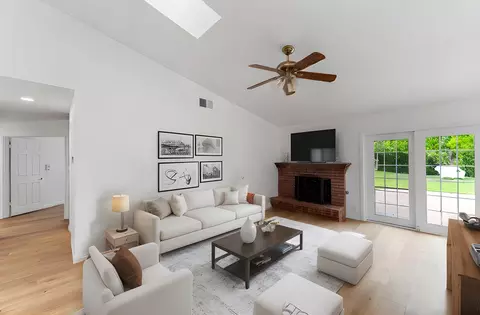 Living - 6861 Aviano Dr, Camarillo, CA 93012 photo 3 of 12