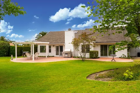 Exterior - 6861 Aviano Dr, Camarillo, CA 93012 photo 8 of 15