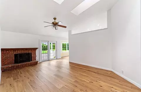 Living - 6861 Aviano Dr, Camarillo, CA 93012 photo 9 of 12