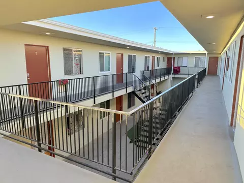541 Cuesta Del Mar Dr, Oxnard, CA 93033 photo 4