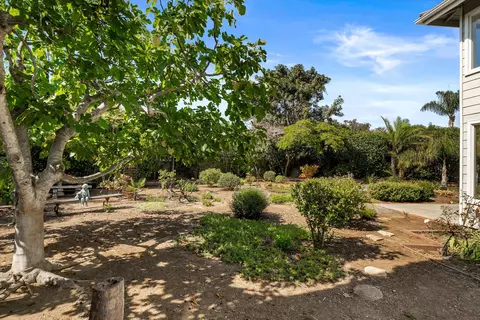 458 Greenleaf Ct, Goleta, CA 93117 photo 16