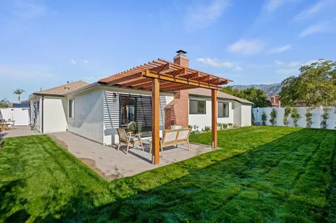 1330 Post Ave, Carpinteria, CA 93013