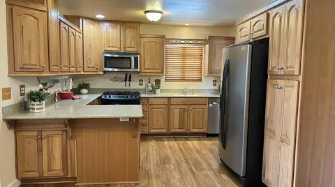 1408 E Olive Ave, Lompoc, CA 93436 photo 3