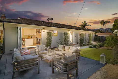 805 Palermo Dr, Santa Barbara, CA 93105