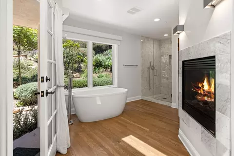 Bath - 2850 Torito Rd, Santa Barbara, CA 93108 photo 1 of 3