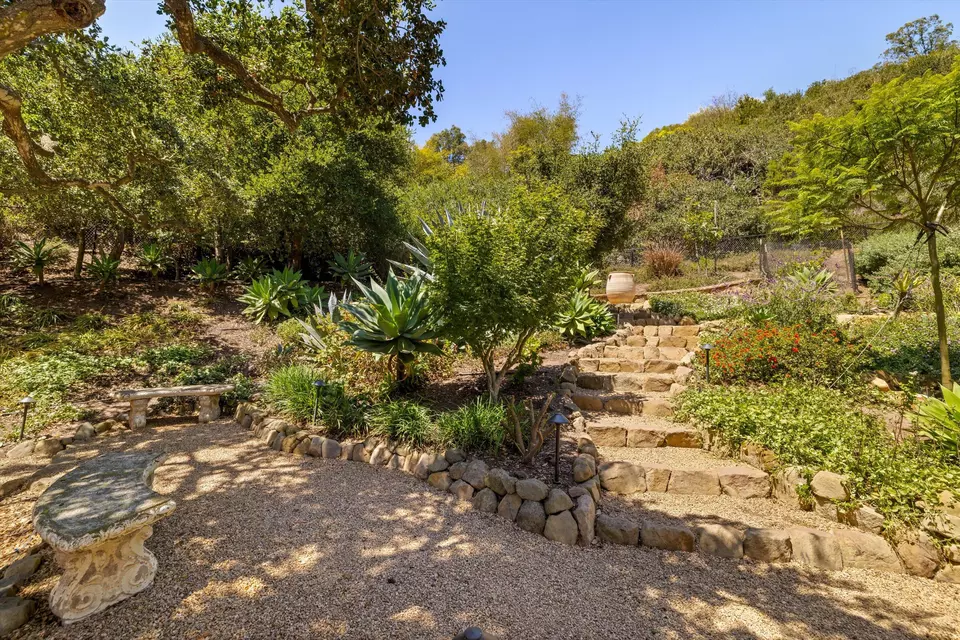 Exterior - 2850 Torito Rd, Santa Barbara, CA 93108 photo 6 of 6