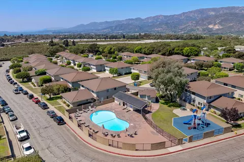 View/Area - 5946 Hickory St # 2, Carpinteria, CA 93013 photo 3 of 7
