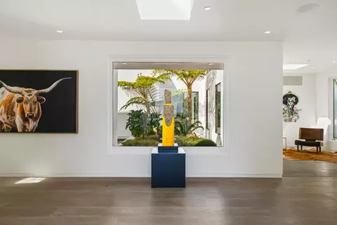 Entry Way - 1850 Jelinda Dr, Montecito, CA 93108 photo 2 of 4