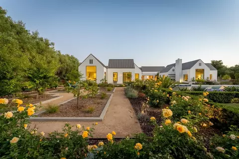 Exterior - 1850 Jelinda Dr, Montecito, CA 93108 photo 11 of 16