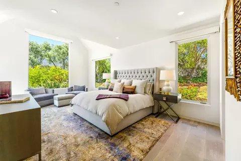 Bedroom - 1850 Jelinda Dr, Montecito, CA 93108 photo 3 of 6