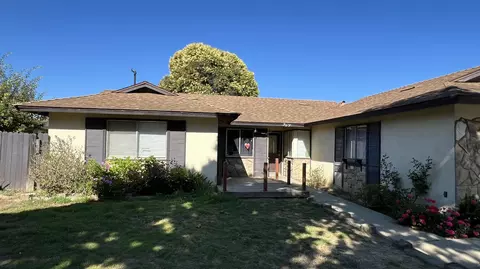 309 V St, Lompoc, CA 93436