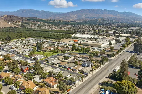 975 W Telegraph Rd #SPC 52, Santa Paula, CA 93060