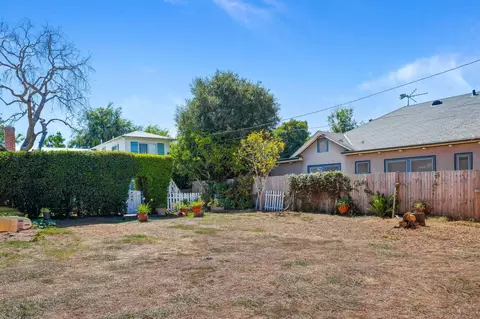 Exterior - 1090 Vallecito Rd, Carpinteria, CA 93013 photo 1 of 11