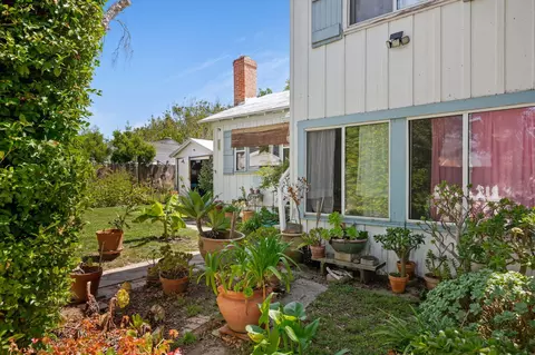 Exterior - 1090 Vallecito Rd, Carpinteria, CA 93013 photo 6 of 11