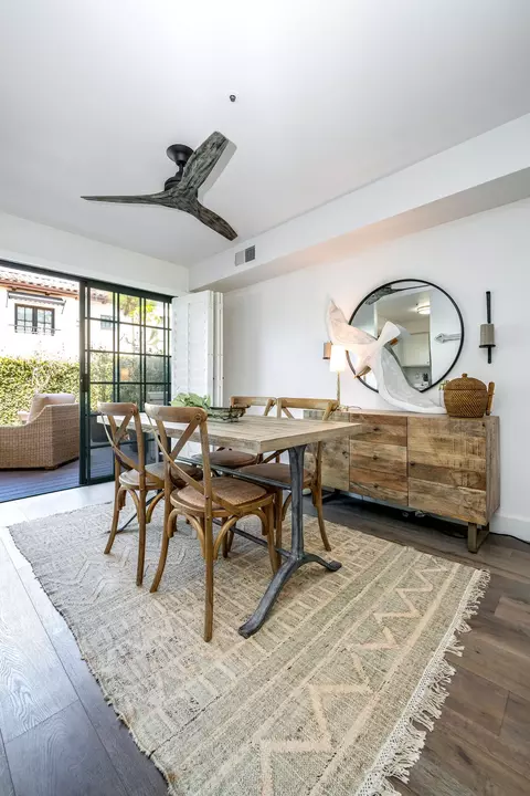 Dining - 4297 Carpinteria Ave #14, Carpinteria, CA 93013 photo 1 of 2