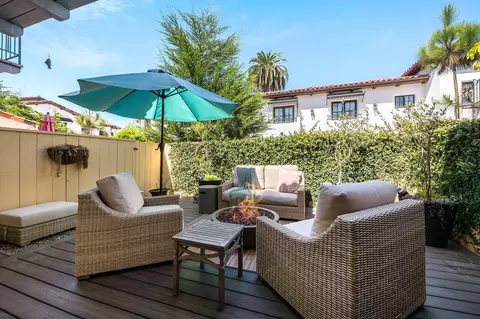 Exterior - 4297 Carpinteria Ave #14, Carpinteria, CA 93013 photo 1 of 2