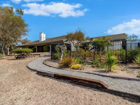 Exterior - 579 St Andrews Way, Lompoc, CA 93436 photo 7 of 16