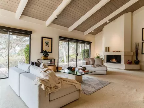 Living - 579 St Andrews Way, Lompoc, CA 93436 photo 3 of 8