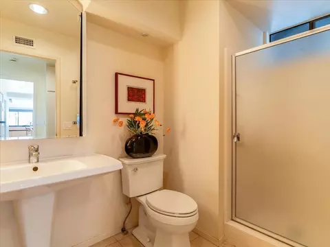 Bath - 579 St Andrews Way, Lompoc, CA 93436 photo 3 of 3