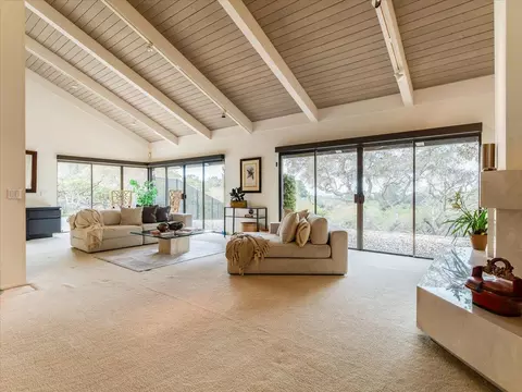 Living - 579 St Andrews Way, Lompoc, CA 93436 photo 2 of 8