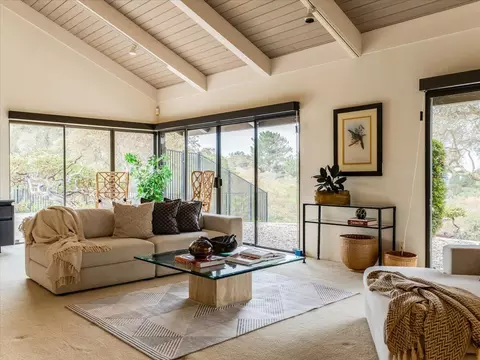 Living - 579 St Andrews Way, Lompoc, CA 93436 photo 4 of 8