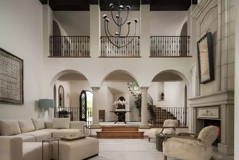 Living - 184 Tiburon Bay Ln, Montecito, CA 93108 photo 2 of 3