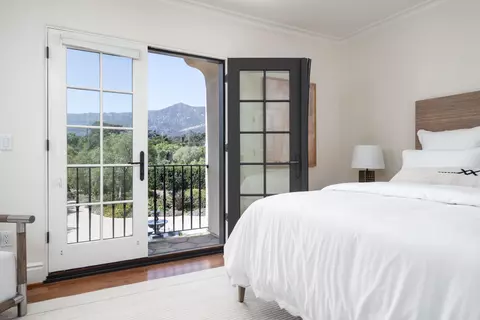 Bedroom - 184 Tiburon Bay Ln, Montecito, CA 93108 photo 4 of 5