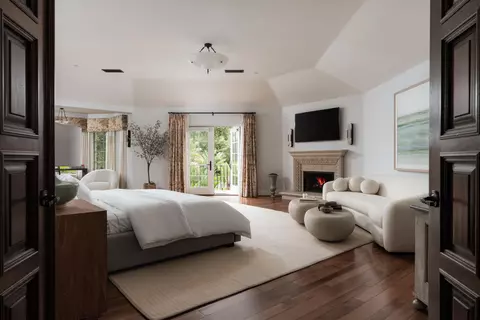 Bedroom - 184 Tiburon Bay Ln, Montecito, CA 93108 photo 1 of 5