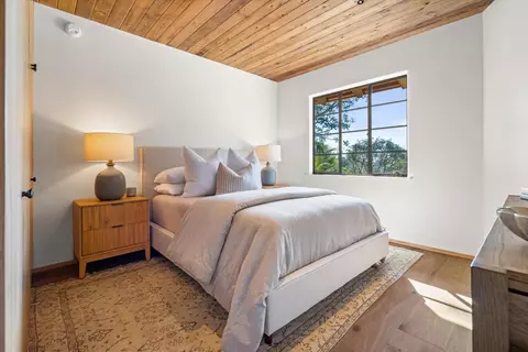 Bedroom - 734 El Rancho Rd, Montecito, CA 93108 photo 1 of 4