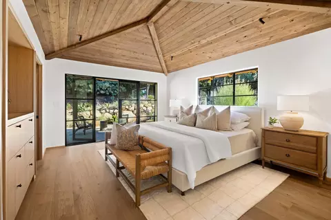 Bedroom - 734 El Rancho Rd, Montecito, CA 93108 photo 3 of 4