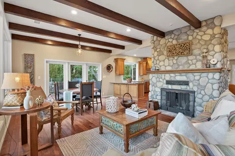 Living - 1003 N Montgomery St, Ojai, CA 93023 photo 1 of 6