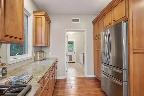 Other - 1003 N Montgomery St, Ojai, CA 93023 photo 6 of 13
