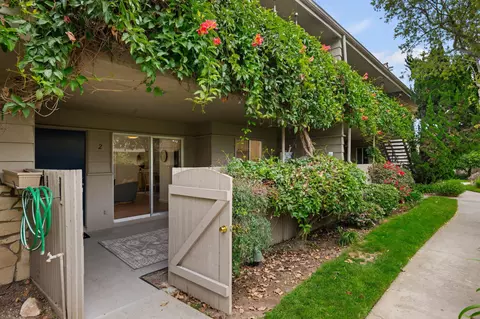 267 Moreton Bay Ln #2, Goleta, CA 93117