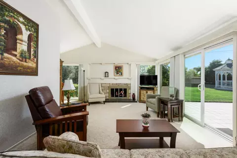 Living - 258 Iris Ave, Goleta, CA 93117 photo 1 of 3