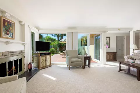 Living - 258 Iris Ave, Goleta, CA 93117 photo 2 of 3