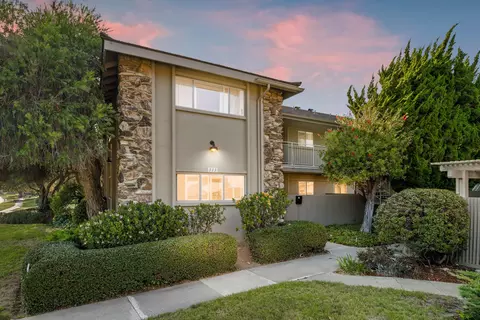 313 Moreton Bay Ln #1, Goleta, CA 93117