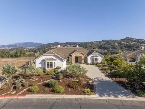 224 Valhalla Dr, Solvang, CA 93463
