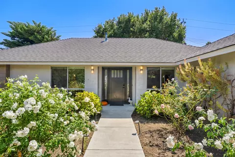 5745 Berkeley Rd, Goleta, CA 93117