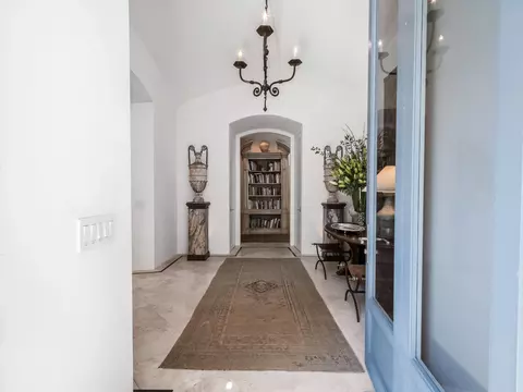 Entry Way - 2072 China Flat Rd, Montecito, CA 93108 photo 1 of 3
