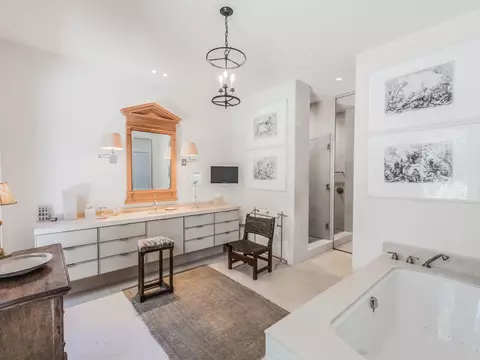 Bath - 2072 China Flat Rd, Montecito, CA 93108 photo 2 of 2