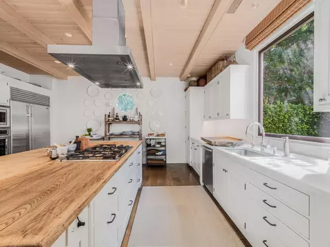 Kitchen - 2072 China Flat Rd, Montecito, CA 93108 photo 2 of 2