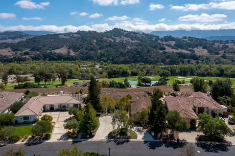 218 Valhalla Dr, Solvang, CA 93463