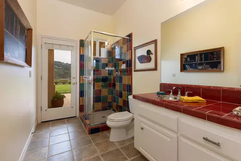 Bath - 218 Valhalla Dr, Solvang, CA 93463 photo 5 of 6