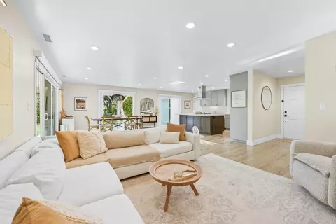 1240 La Brea Ln, Carpinteria, CA 93013 photo 3