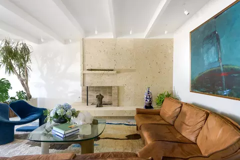 Living - 3519 Padaro Ln, Carpinteria, CA 93013 photo 3 of 5