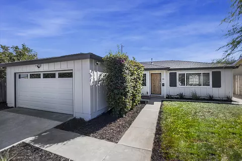 1216 E Lemon Ave, Lompoc, CA 93436